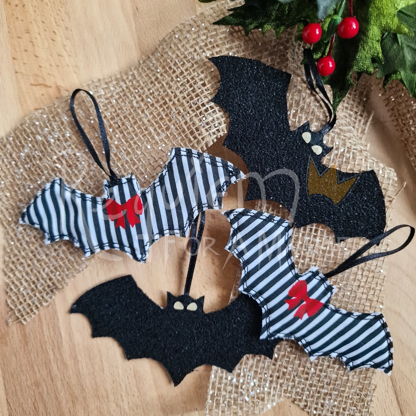 Bat Christmas Tree Decorations for 'Gothmas'